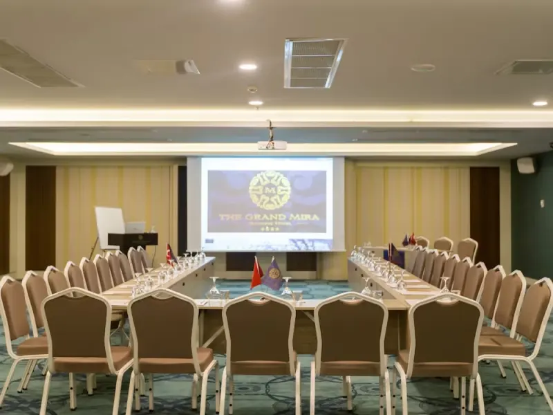 The Grand Mira Business Hotel 33