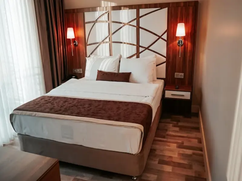 The Grand Mira Business Hotel 9