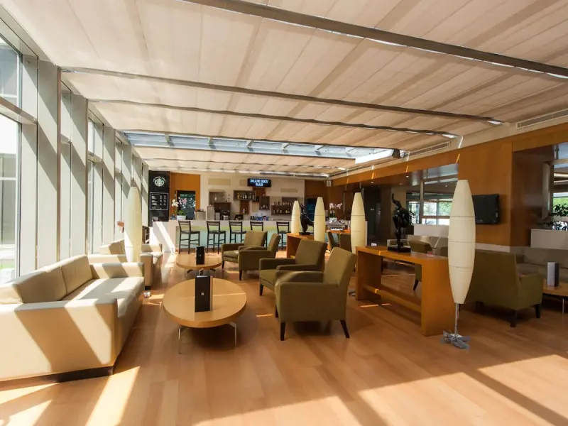 ISG Airport Hotel 33