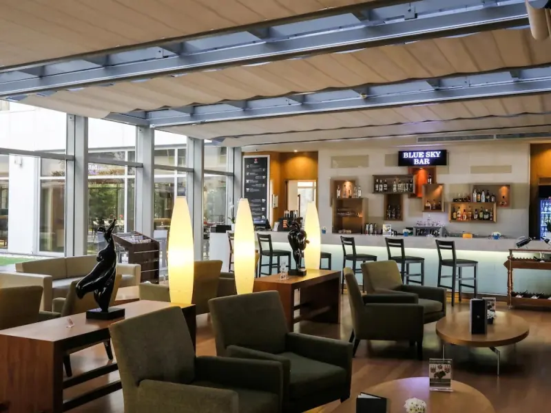 ISG Airport Hotel 34