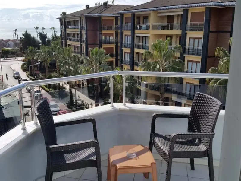 Yaman Life Hotel 8