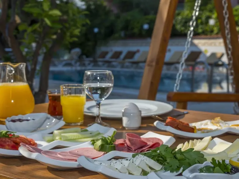 Amore Hotel Teki̇rova 20