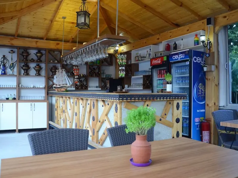 Amore Hotel Teki̇rova 8