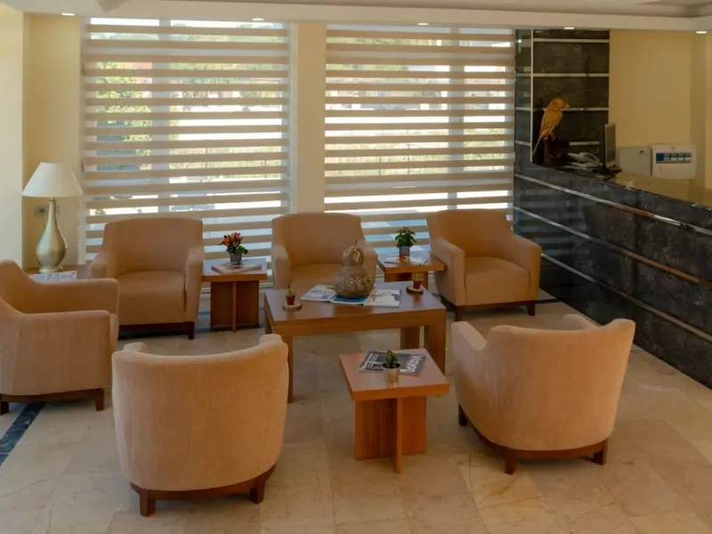 Elijah Hotel 4