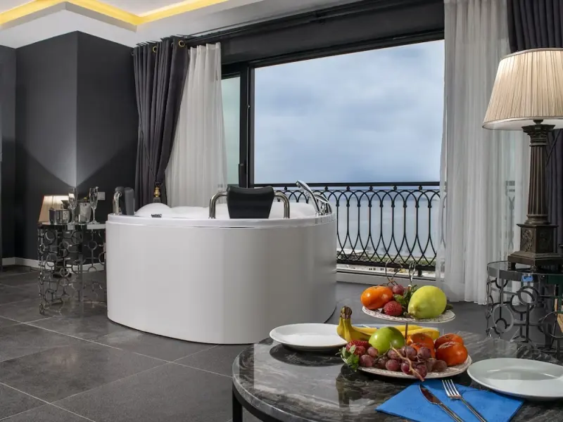 La Cielo Suites 16