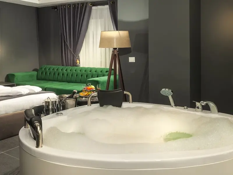 La Cielo Suites 35