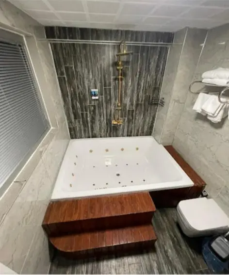 Newton Otel 6