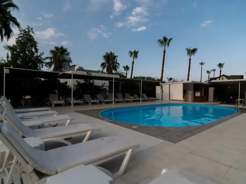 Belsea Hotel 7