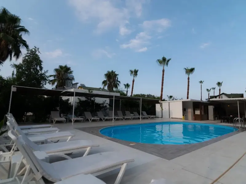 Belsea Hotel 9