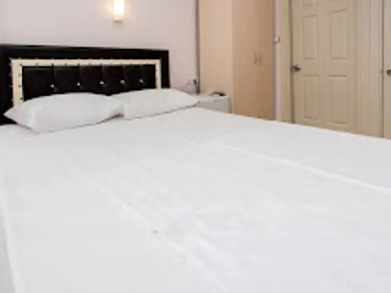 Bade 2 Otel 6