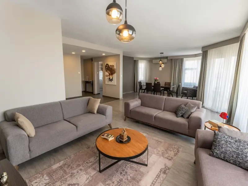 The Marmara Suadiye 12