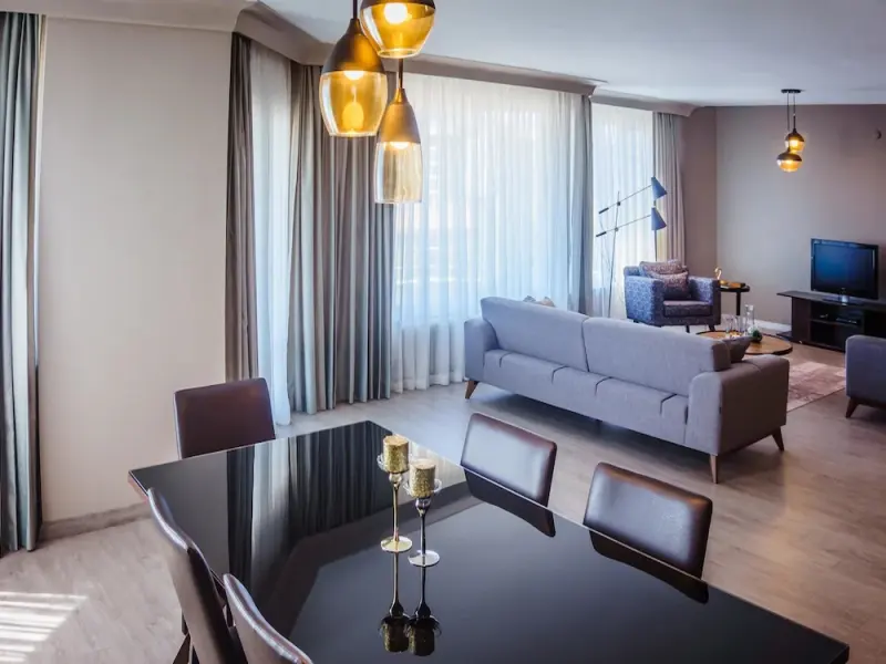 The Marmara Suadiye 14