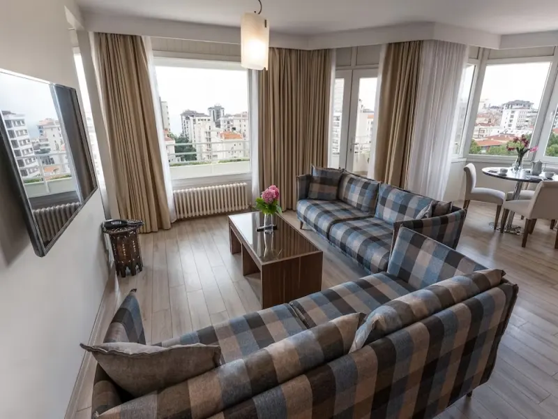 The Marmara Suadiye 6