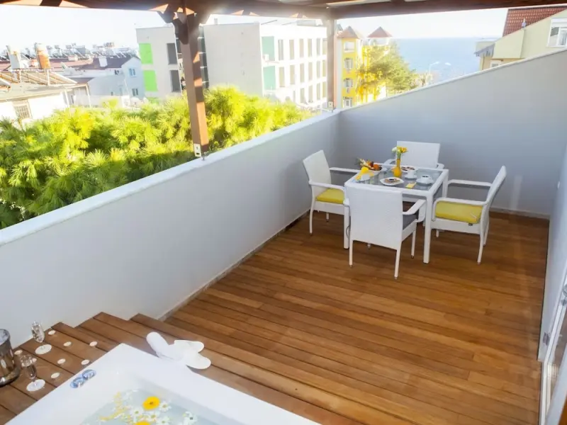 Let'stay Hotel 14