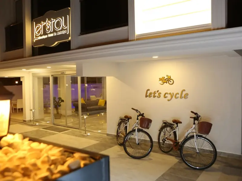 Let'stay Hotel 19
