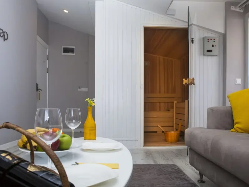 Let'stay Hotel 32