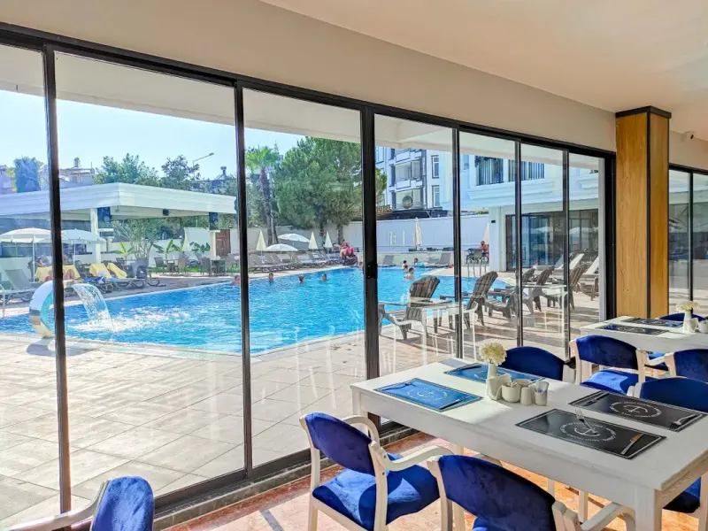 Lara World Hotel 37
