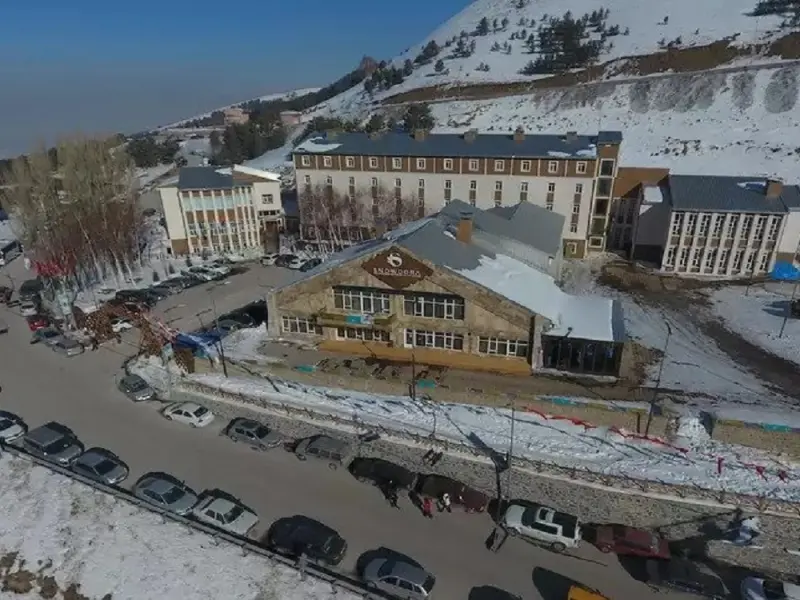 Snowdora Ski Resort Hotel 4