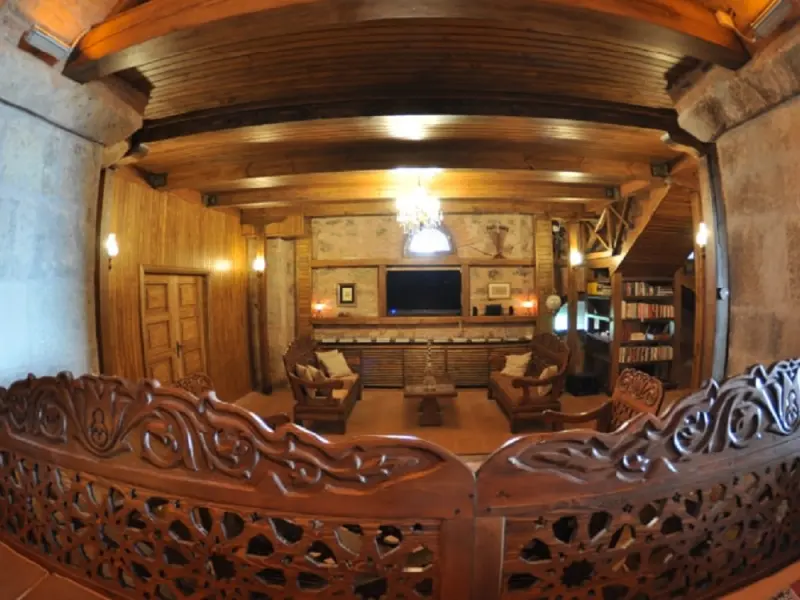 Issız Han Tarihi Butik Otel 13