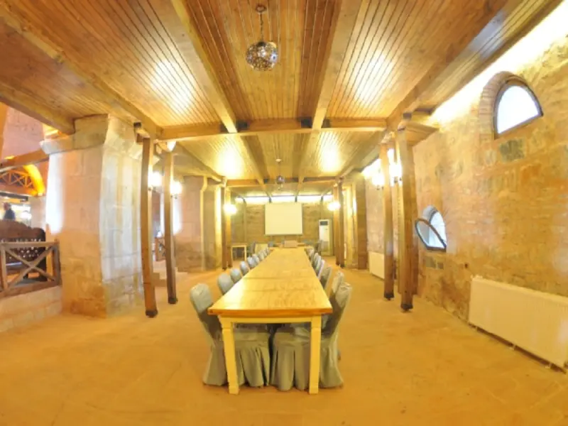 Issız Han Tarihi Butik Otel 6