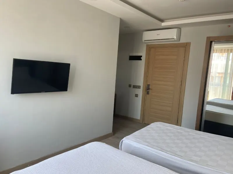 Zeynel Hotel 13
