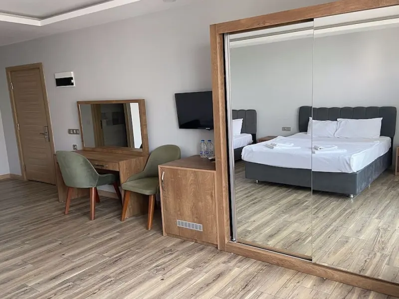 Zeynel Hotel 18