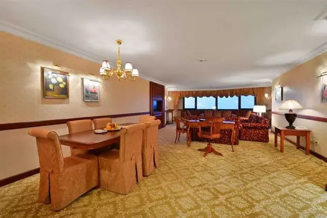 Karinna Hotel 25