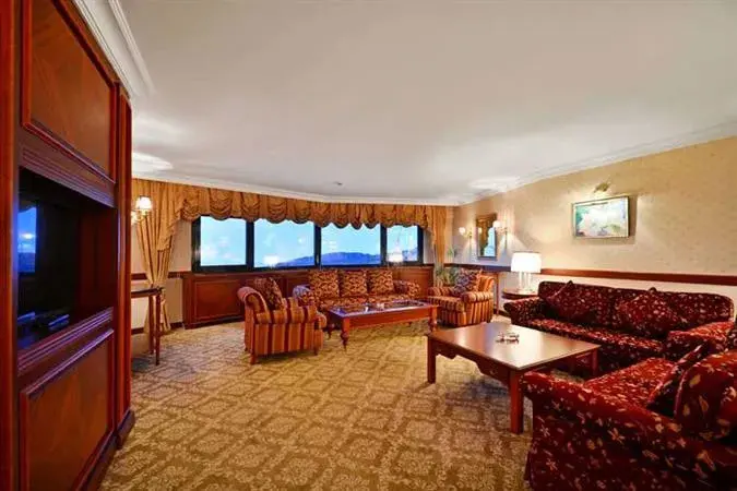 Karinna Hotel 37