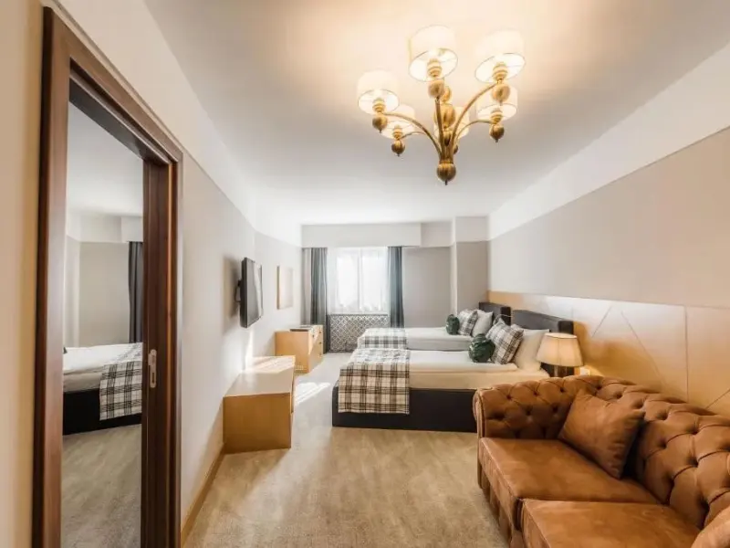 Karinna Hotel 40