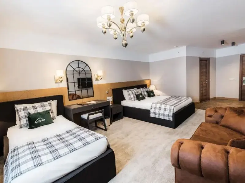 Karinna Hotel 41