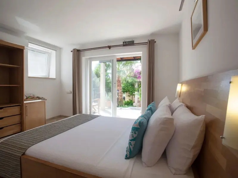 Mekvin Residences 30