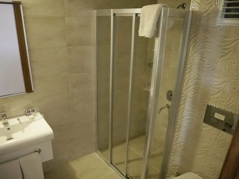 Comfort Ada Class Hotel 28
