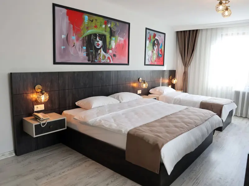 Sar-Per Suites & Hotel 11