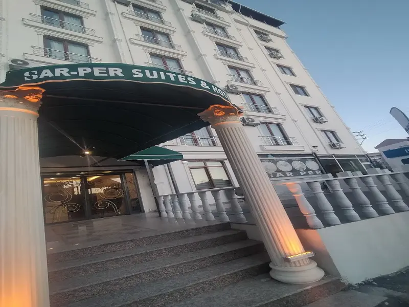 Sar-Per Suites & Hotel 5
