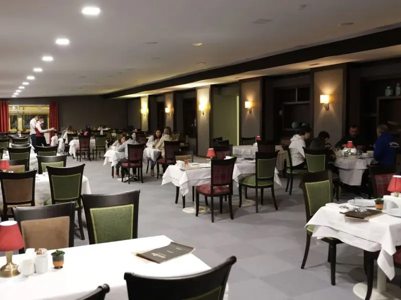 No 21 Hotel 8