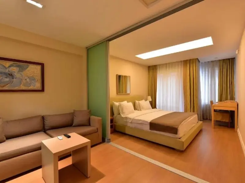 Cheya Hotel Nisantasi 11