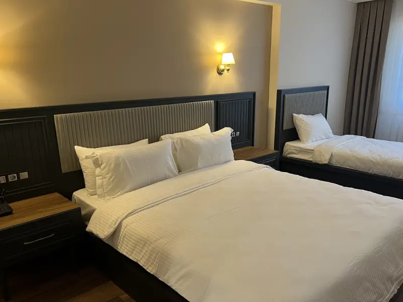 Nikopolis Otel 13