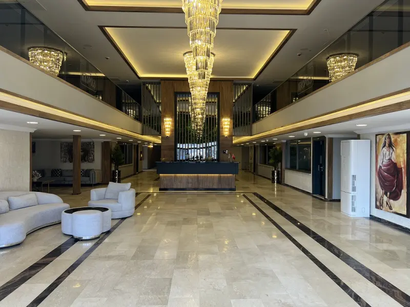 Nikopolis Otel 10
