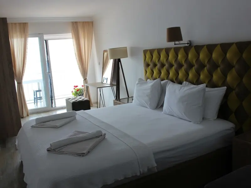 Dolphin Boutique Hotel 11