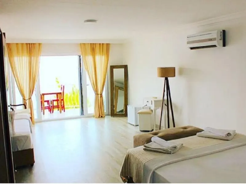 Dolphin Boutique Hotel 17