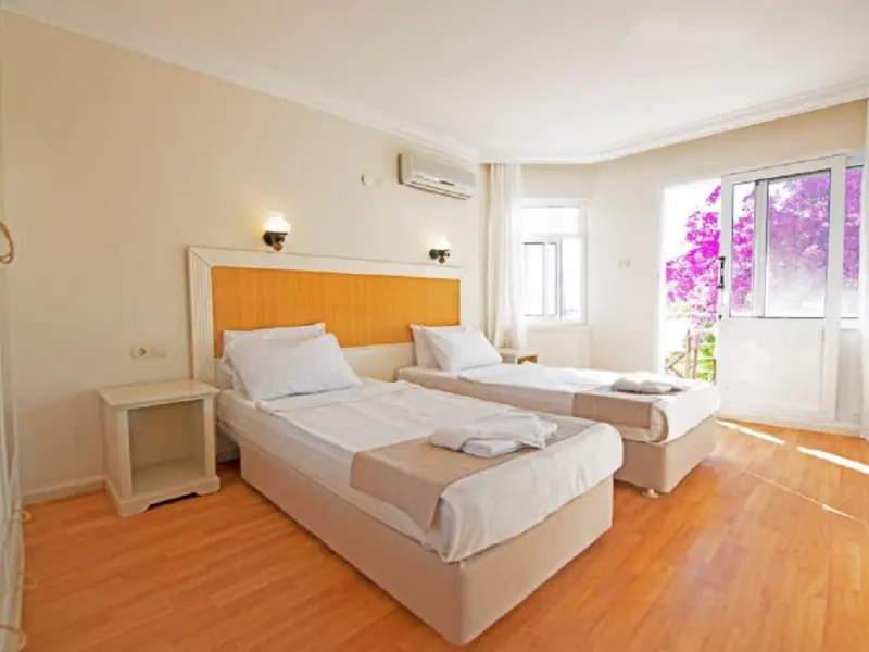 Chillos Beach Hotel Lounge 26