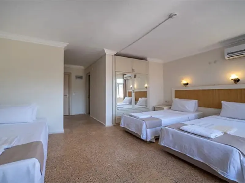 Chillos Beach Hotel Lounge 27