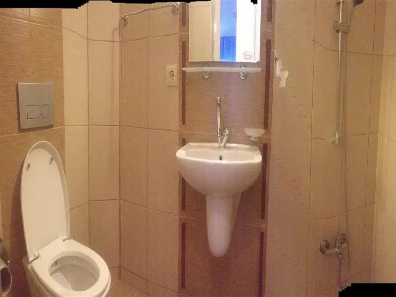 Erol Motel 11