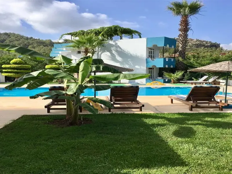 Erol Motel 4