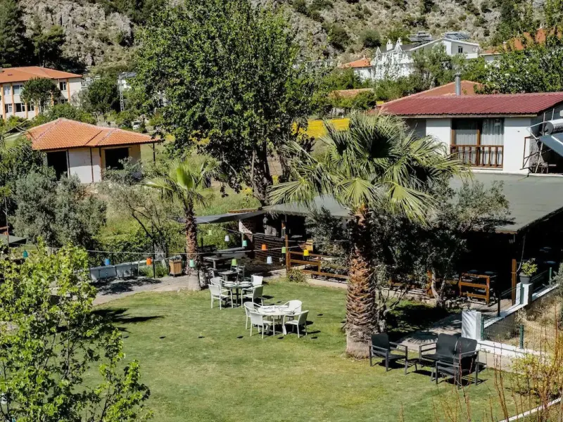 Bybassios Hotel 15