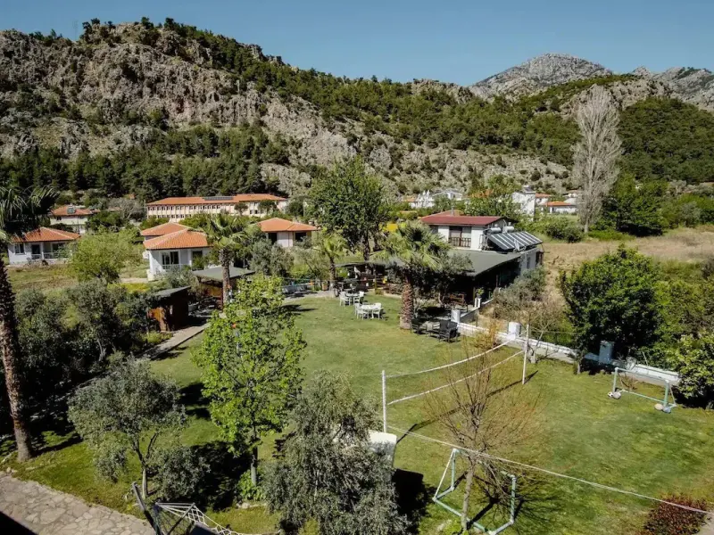 Bybassios Hotel 2
