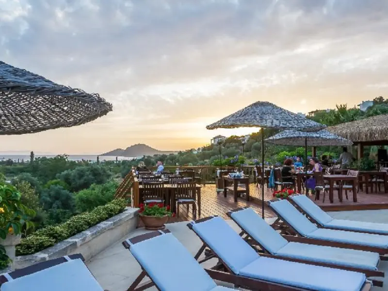 4reasons Hotel And Bistro 11