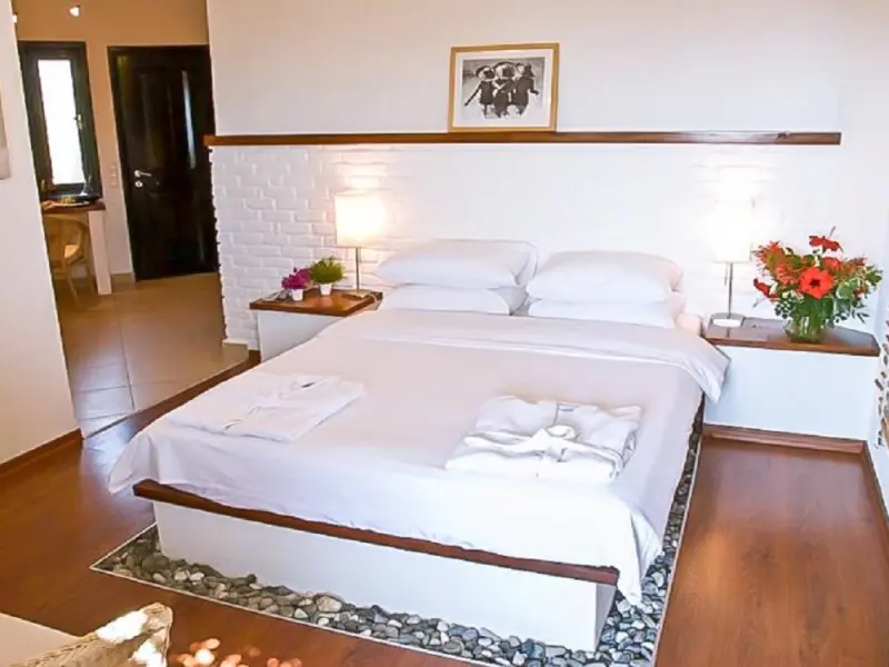 4reasons Hotel And Bistro 25