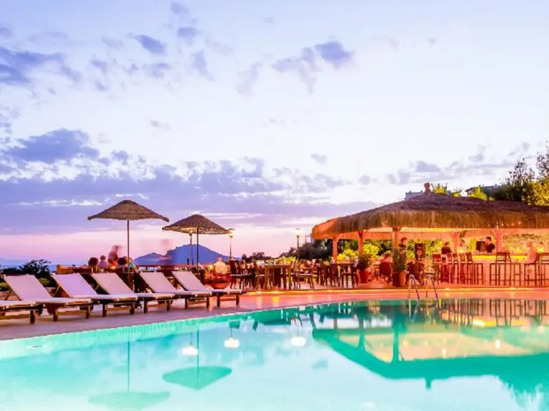 4reasons Hotel And Bistro 27