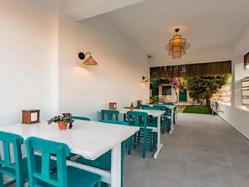 Avlu Butik Otel Palamutbükü 12